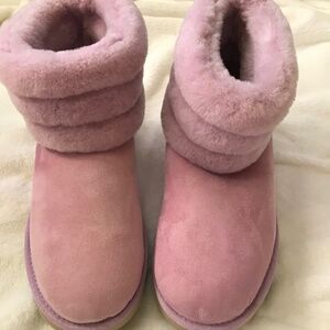 Light pink UGG mini fluff quilted boots size 10